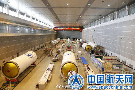航天科技集团一院211厂总装车间工作者 追求质量 零缺陷