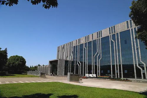 成都夫妻携手创业，用机械制造铸就20亿科技传奇